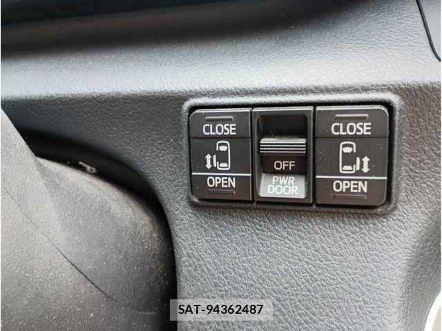 Toyota SIENTA 2015-09 8372187-18