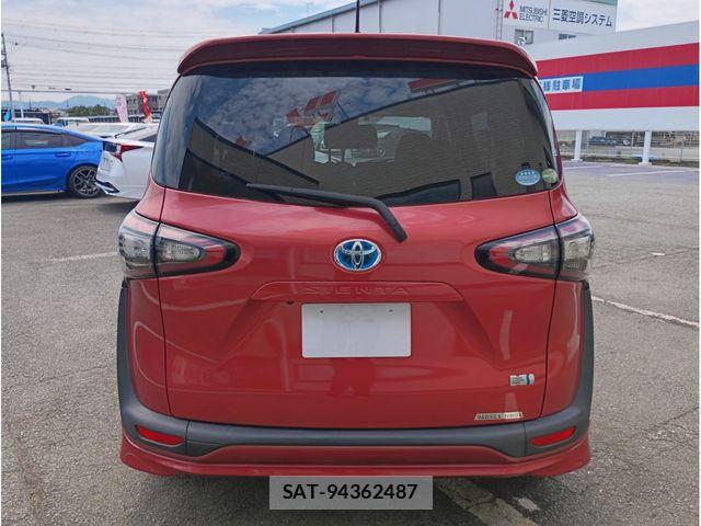 Toyota SIENTA 2015-09 8372187-5