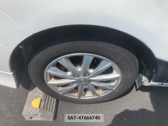 Toyota SIENTA 2016-09 8414972-11