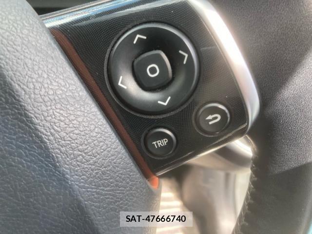 Toyota SIENTA 2016-09 8414972-17
