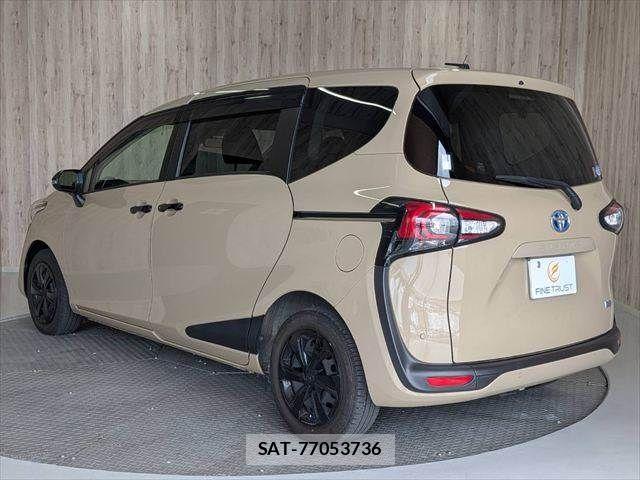 Toyota SIENTA 2020-08 8414968-18