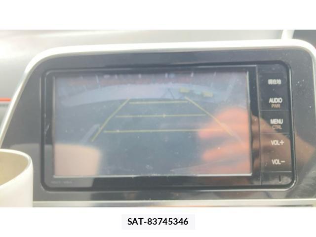 Toyota SIENTA 2016-02 8414974-24