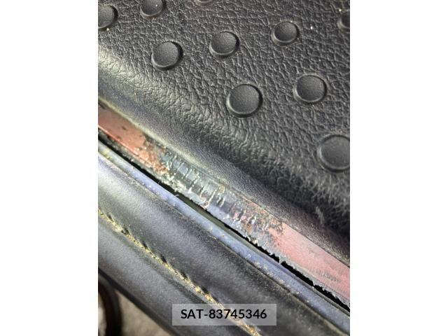 Toyota SIENTA 2016-02 8414974-27