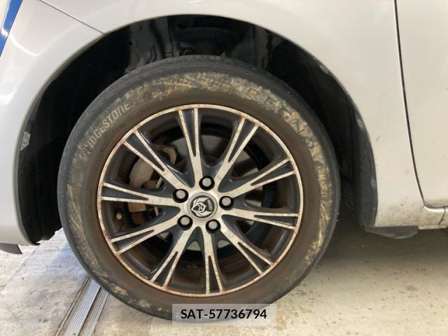 Toyota SIENTA 2015-09 8414973-7