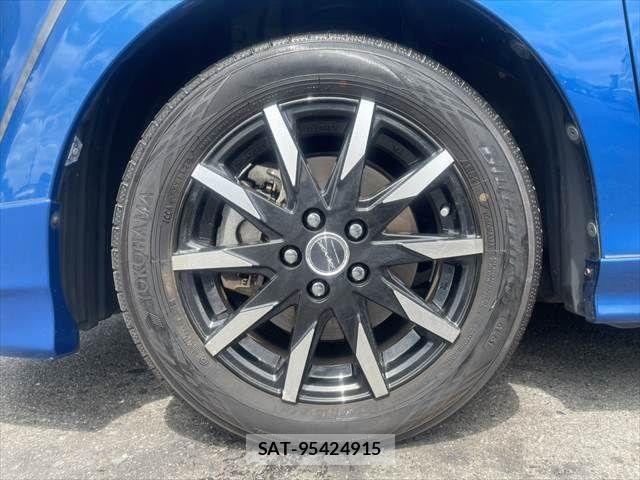 Toyota SIENTA 2015-10 8438397-13