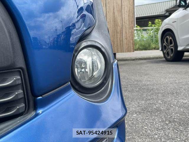 Toyota SIENTA 2015-10 8438397-24