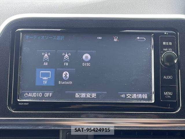 Toyota SIENTA 2015-10 8438397-4