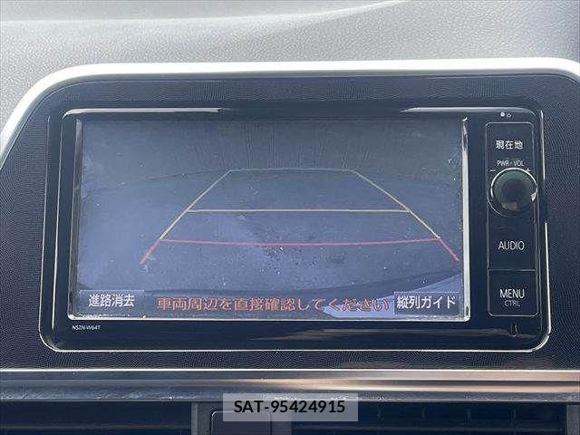 Toyota SIENTA 2015-10 8438397-5