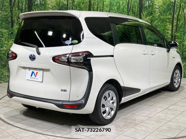 Toyota SIENTA 2018-06 8438894-16