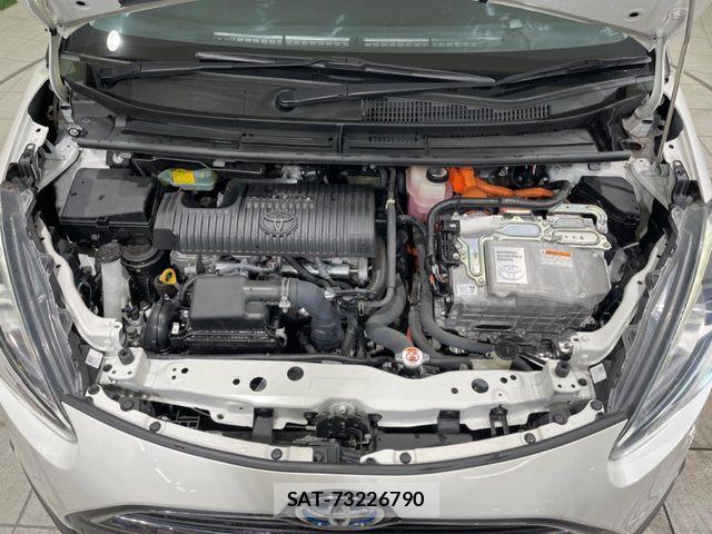 Toyota SIENTA 2018-06 8438894-17