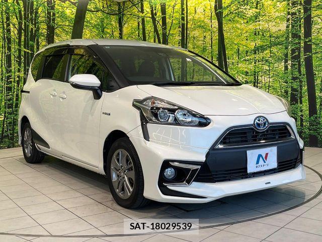 Toyota SIENTA 2016-07 8438897-15