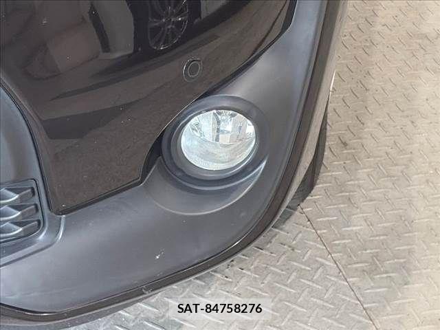Toyota SIENTA 2018-03 8438898-25