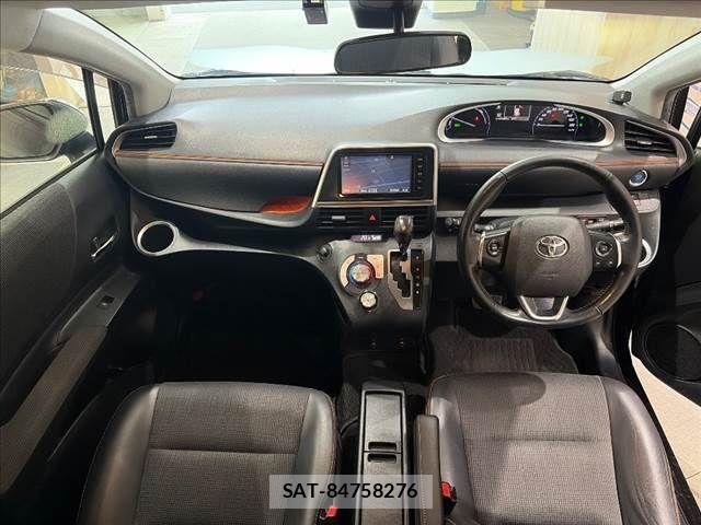 Toyota SIENTA 2018-03 8438898-2