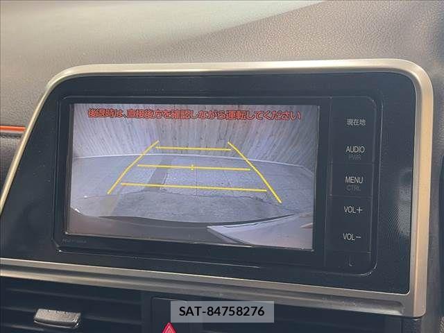 Toyota SIENTA 2018-03 8438898-5