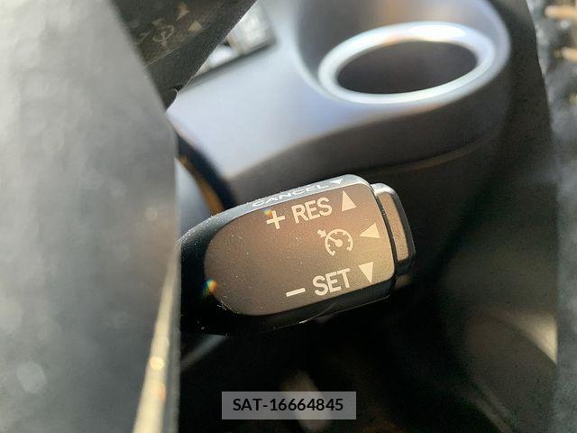 Toyota SIENTA 2020-03 8438893-10