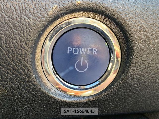 Toyota SIENTA 2020-03 8438893-12