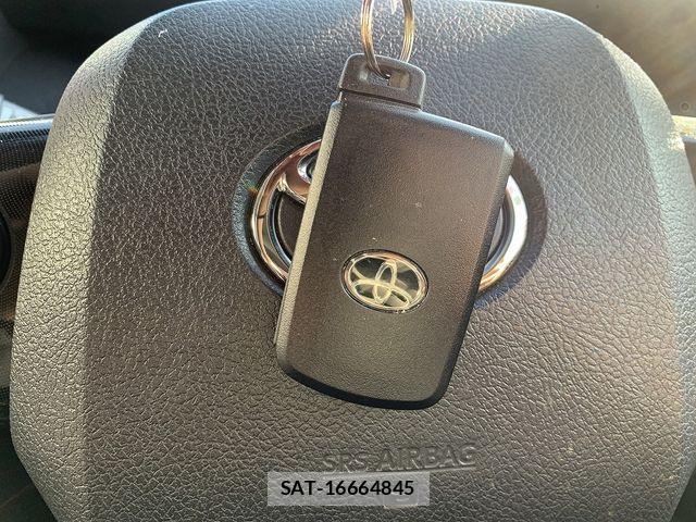Toyota SIENTA 2020-03 8438893-15