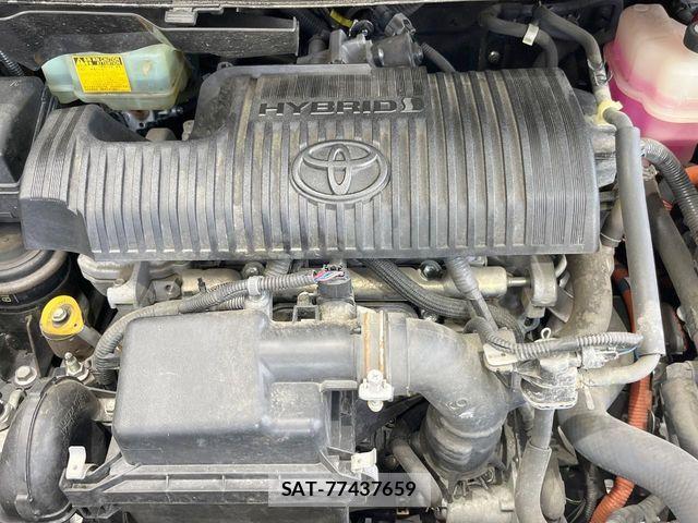 Toyota SIENTA 2018-04 8438354-17
