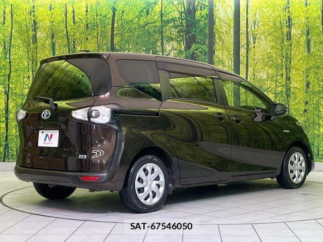 Toyota SIENTA 2015-12 8438553-16