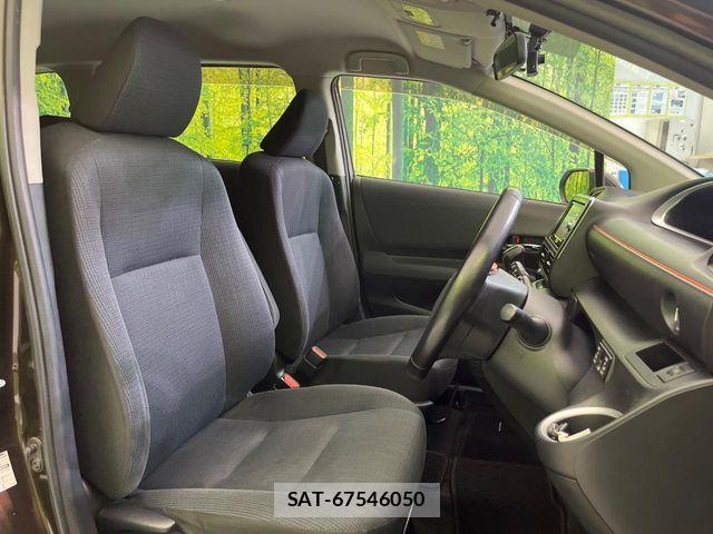 Toyota SIENTA 2015-12 8438553-7