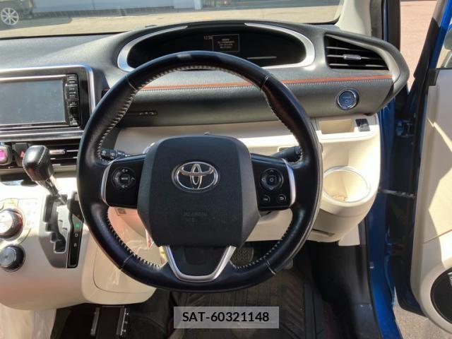 Toyota SIENTA 2016-07 8438899-19