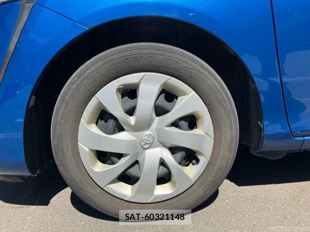 Toyota SIENTA 2016-07 8438899-6