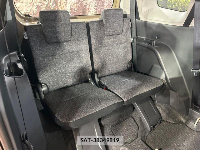 Toyota SIENTA 2025-09 8458426-9
