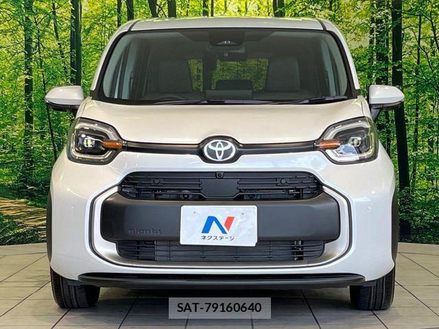 Toyota SIENTA 2026-06 8458421-14