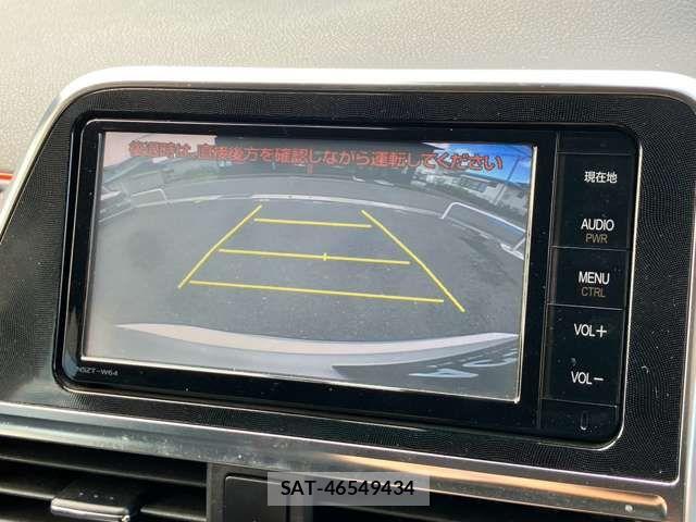 Toyota SIENTA 2015-11 8458429-1