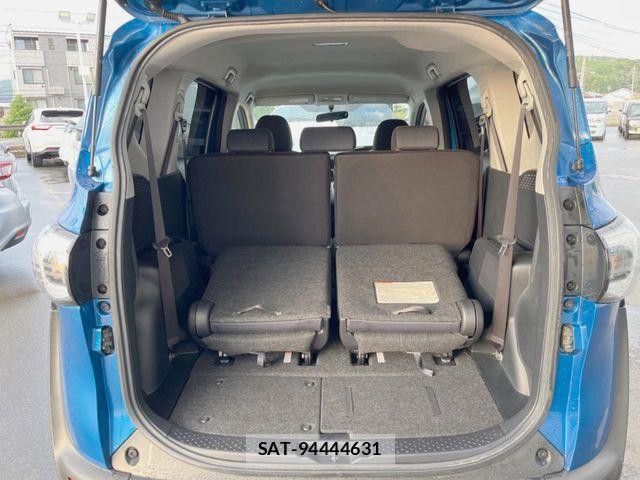 Toyota SIENTA 2015-11 8486083-11