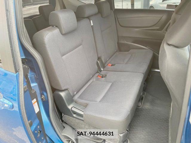 Toyota SIENTA 2015-11 8486083-13