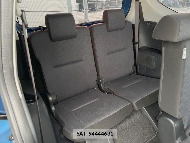 Toyota SIENTA 2015-11 8486083-14