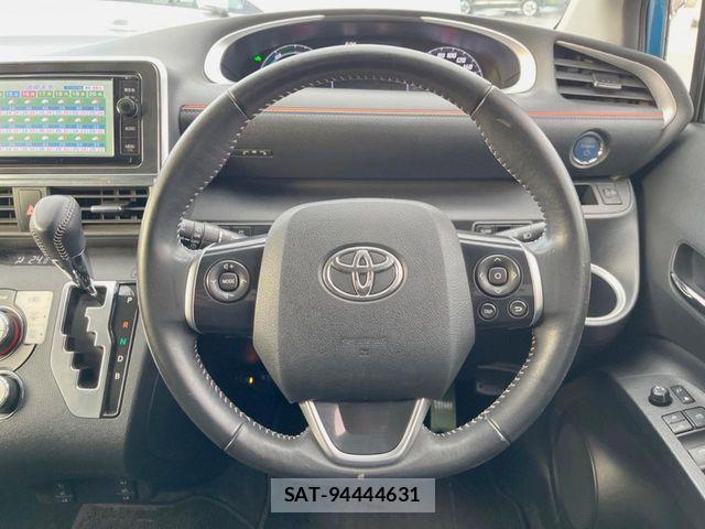Toyota SIENTA 2015-11 8486083-6