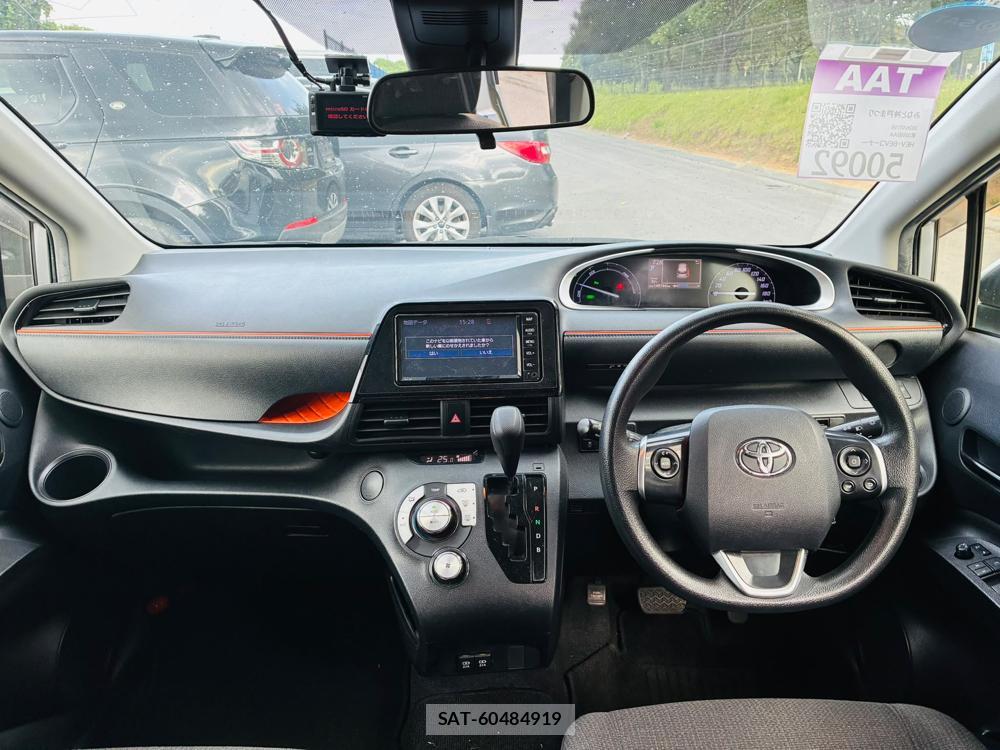 Toyota SIENTA 2020-07 8079879-12