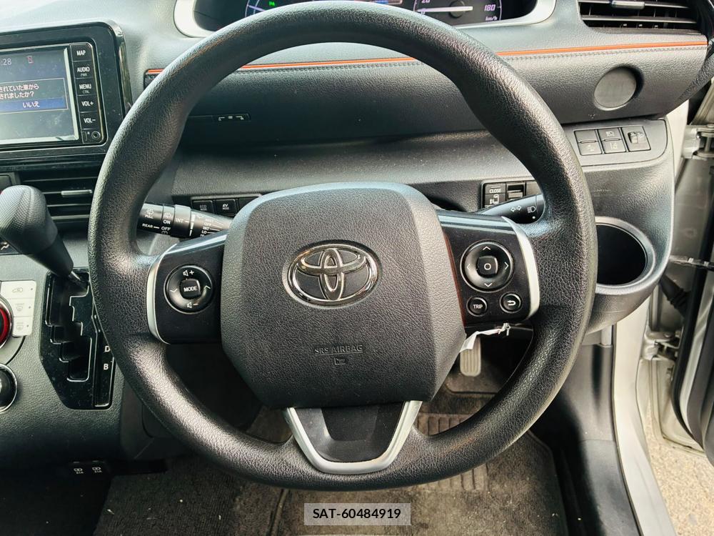 Toyota SIENTA 2020-07 8079879-14