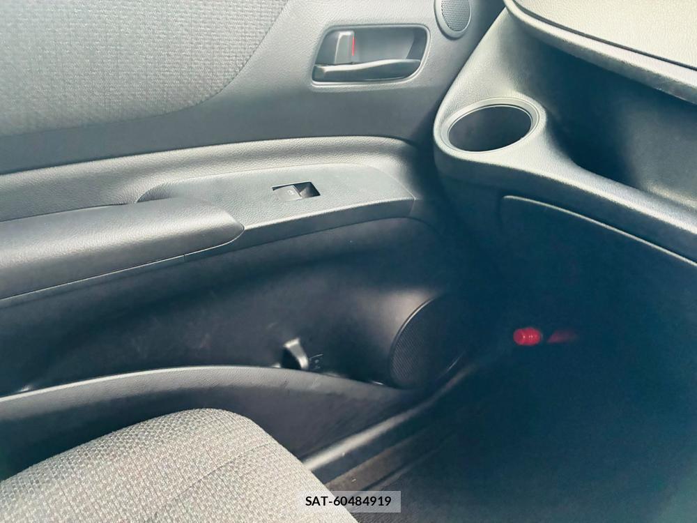 Toyota SIENTA 2020-07 8079879-22