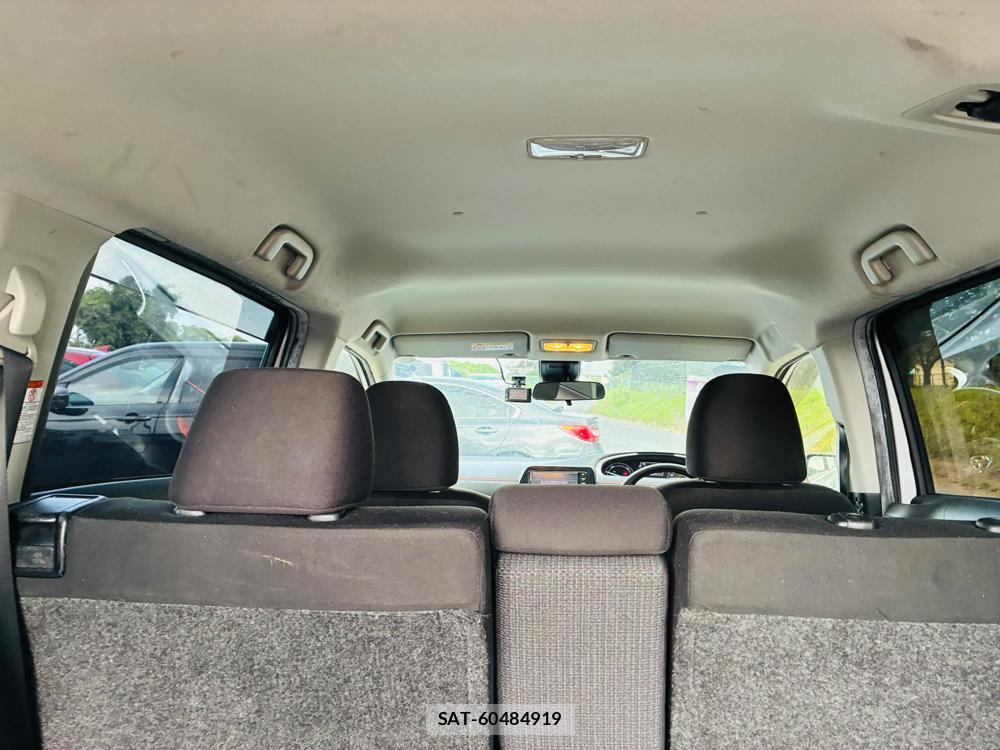 Toyota SIENTA 2020-07 8079879-23