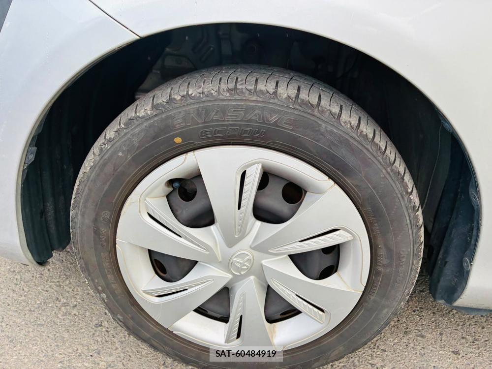 Toyota SIENTA 2020-07 8079879-28