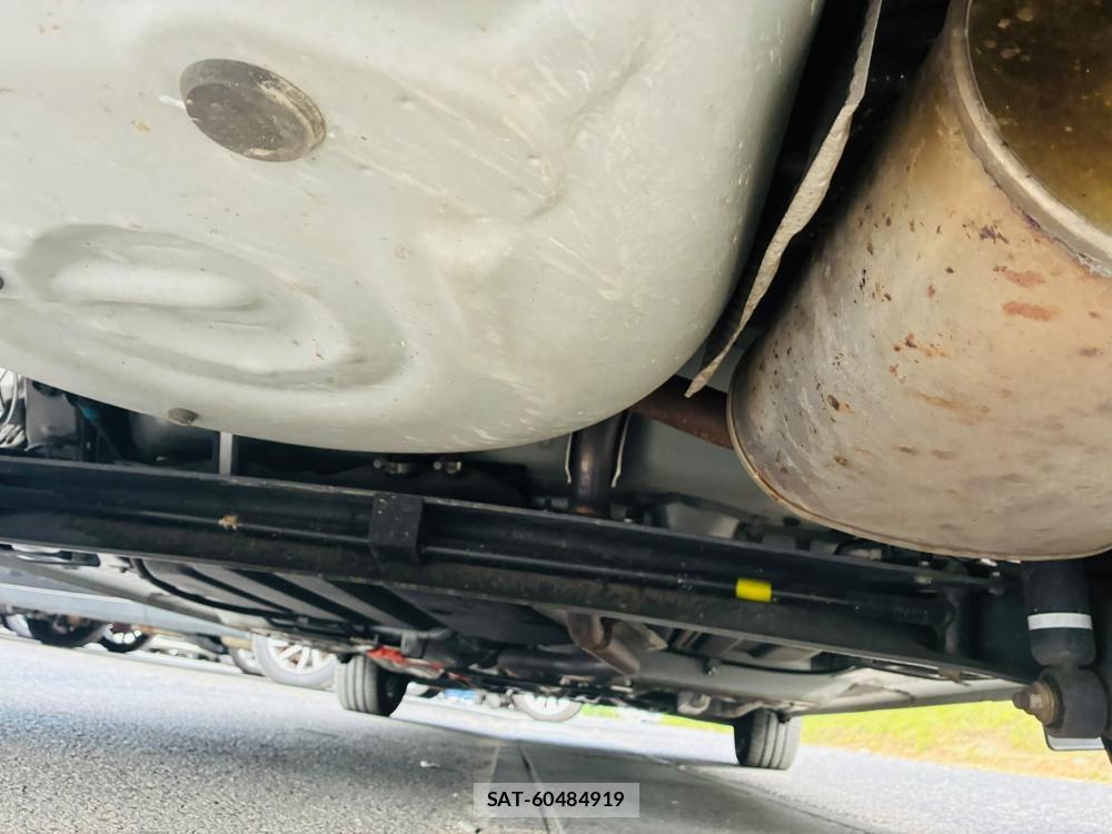 Toyota SIENTA 2020-07 8079879-35