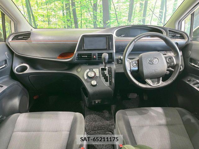 Toyota SIENTA 2018-10 8527381-1