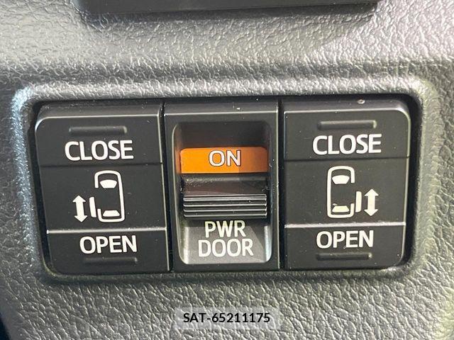 Toyota SIENTA 2018-10 8527381-2