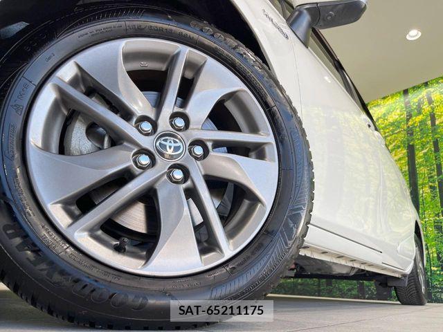 Toyota SIENTA 2018-10 8527381-8