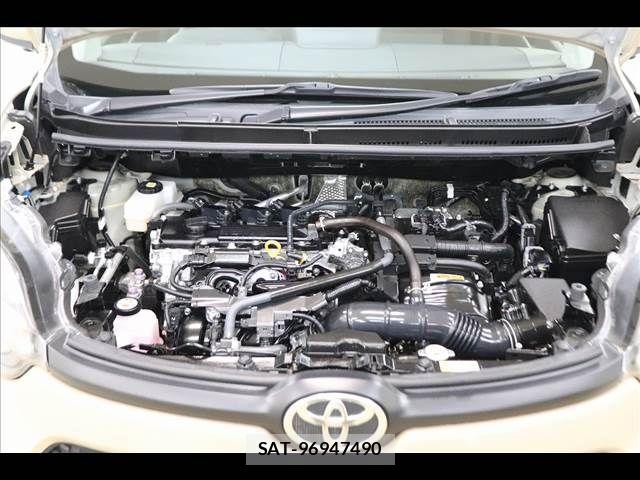 Toyota SIENTA 2024-08 8527378-24