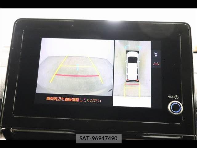 Toyota SIENTA 2024-08 8527378-2