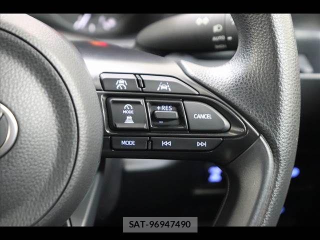 Toyota SIENTA 2024-08 8527378-5