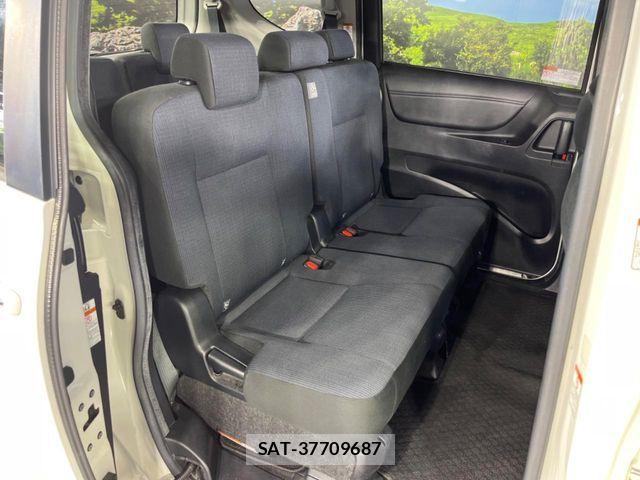 Toyota SIENTA 2015-11 8527385-9