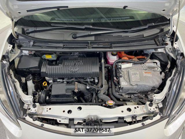Toyota SIENTA 2015-11 8527385-17