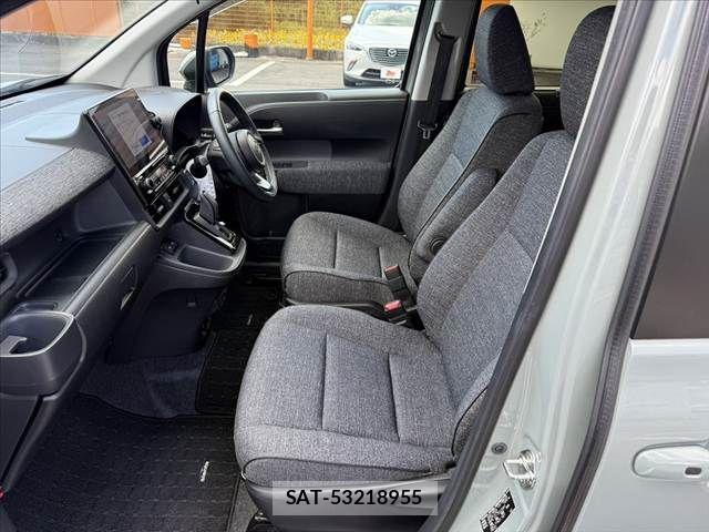 Toyota SIENTA 2022-09 8563546-16