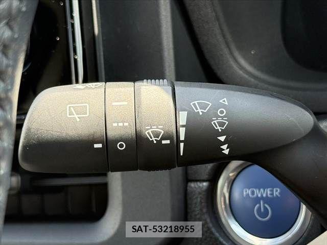 Toyota SIENTA 2022-09 8563546-23