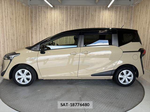Toyota SIENTA 2019-09 8563549-19